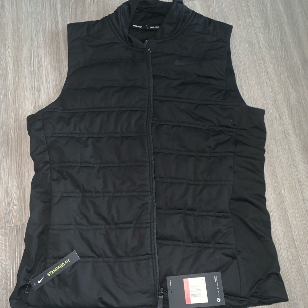 Black Nike aeroloft vest